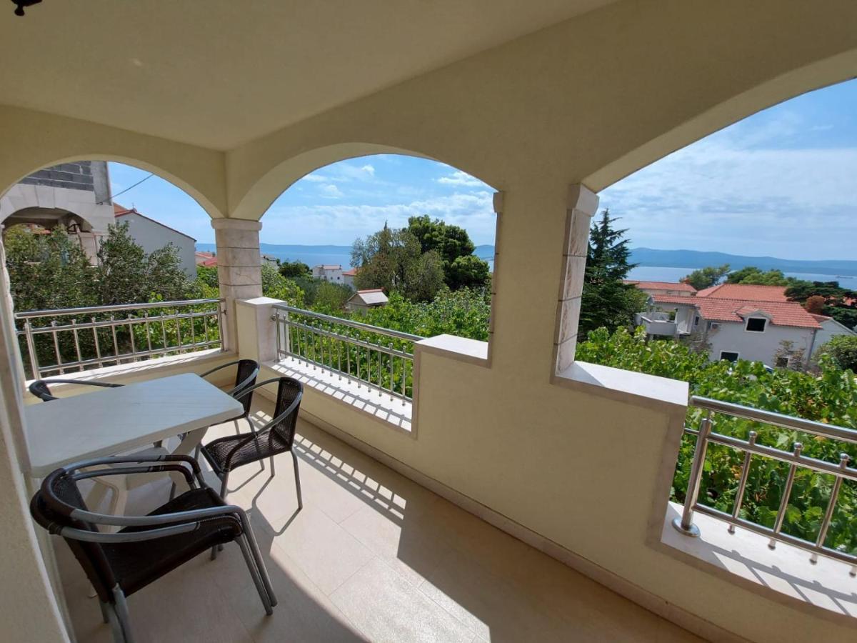 Apartments Gojevic Bol Exterior foto