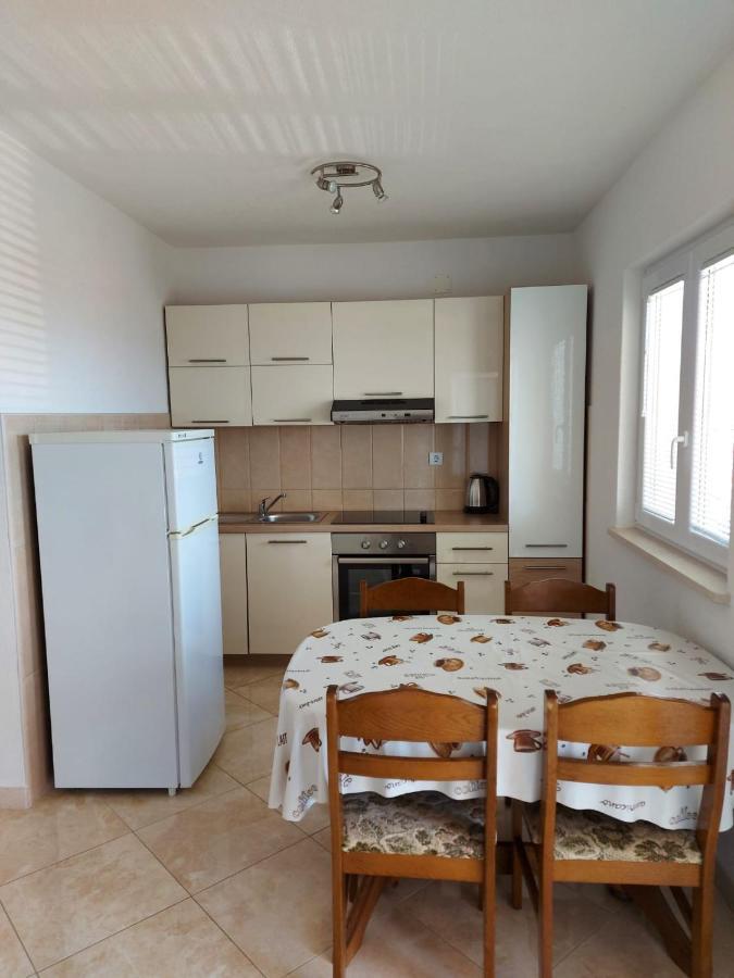 Apartments Gojevic Bol Exterior foto