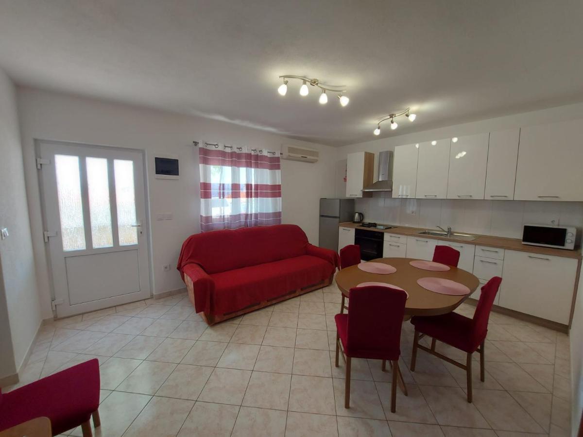 Apartments Gojevic Bol Exterior foto